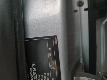 BLATNÍK LEVÝ PRAVÝ VOLVO XC70 07-16R BARVA 426 ORIGINÁLNÍ LAK