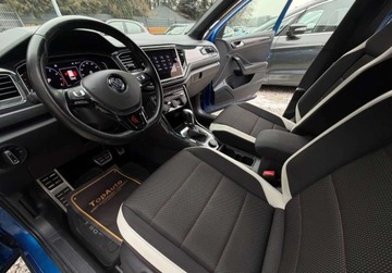 Volkswagen T-Roc I SUV 2.0 TSI 190KM 2018 Volkswagen T-Roc 2.0 TSI 190 KM 4x4 VIRTUAL FULL LED SPORT DSG, zdjęcie 17