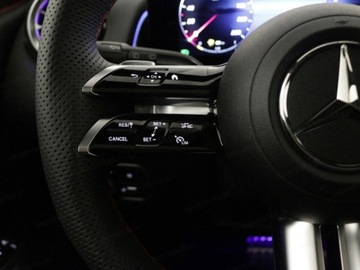 Mercedes GLB SUV Facelifting 2.0 220 190KM 2025 MERCEDES-BENZ GLB 220 4-Matic AMG Line 2.0 (190KM) 2025, zdjęcie 9