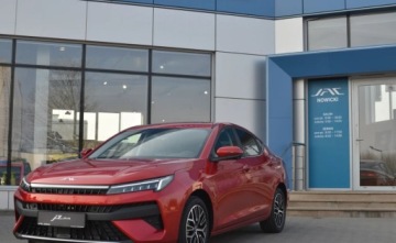 JAC 2026 JAC J7 1.5 Benzyna 136KM