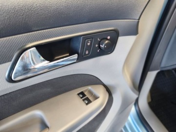 Volkswagen Caddy III Furgon 1.4 80KM 2009 Volkswagen Caddy 1.4 VW , 1.4 MPI, 7 Osób, zdjęcie 9