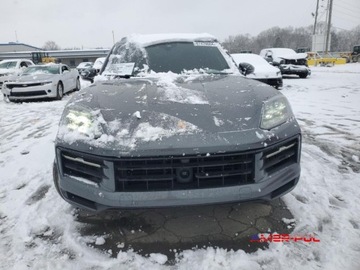 Porsche Cayenne III 2024 Porsche Cayenne 2024 4.0L V8 S AWD 4.0 Benzyna 468KM, zdjęcie 4