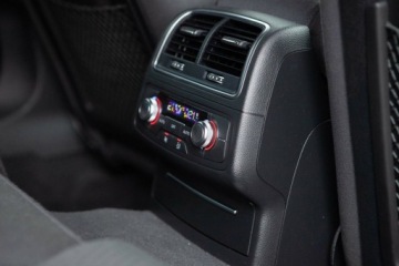 Audi A6 C7 Avant Facelifting 2.0 TDI ultra 190KM 2017 Audi A6 Avant Serwisowany w ASO, ceramika. 2.0 Diesel 190KM, zdjęcie 31