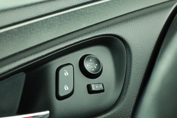 Opel Insignia I Sedan Facelifting 1.4 Turbo ECOTEC  140KM 2015 Opel Insignia 1.4 Turbo, Salon Polska, Klima, zdjęcie 11