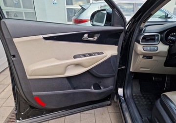 Kia Sorento III SUV 2.0 CRDi 185KM 2017 Kia Sorento Automat 4x4 Ksenon Navi Alu 18 Climatronic 7 osob Dealer Kia, zdjęcie 9