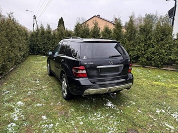 Mercedes Klasa M W164 Off-roader 3.0 V6 (280 CDI) 190KM 2006 Mercedes ML 320 3,0 V6 4Matic Offroad Sport, zdjęcie 2