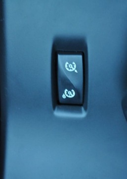 Renault Megane III Coupe 1.6 16v 110KM 2009 Renault Megane 1.6 Benzyna 110 km 6-biegowy Klimatyzacja 1.6 Benzyna 110KM, zdjęcie 31