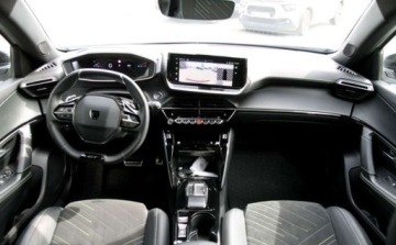 Peugeot 2008 II SUV Facelifting 1.2 PureTech 130KM 2024 Peugeot 2008 Salon Polska 130 KM Automat Wersja GT Gwarancja RIA, zdjęcie 17