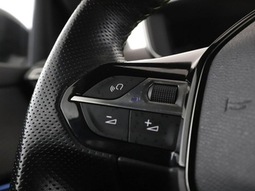Peugeot 2008 II SUV 1.2 PureTech 130KM 2020 Peugeot 2008 GT-Line automat virtual navi kamera, zdjęcie 30