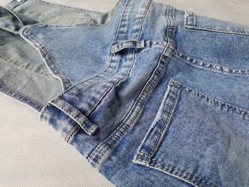 SPODENKI OGRODNICZKI DAMSKIE JEANSOWE MOM FIT JEANS