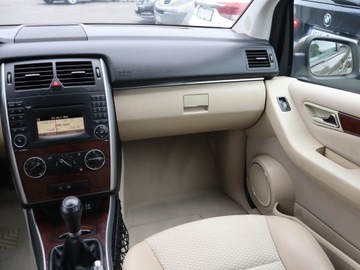Mercedes Klasa B W245 180 CDI 109KM 2010 Mercedes B B 180 CDI , Salon Polska, Klima, zdjęcie 7
