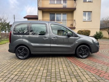 Citroen Berlingo II Combi Facelifting 2015 1.6 BlueHDi 100KM 2015 Citroen Berlingo Citroen Berlingo II (2008 - 2018) 1.6 1.6 Diesel 99KM, zdjęcie 14