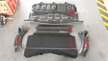 LEXUS IS III 300H 13- POLIČKA ZADNÍ KUFRU SPODNÍ