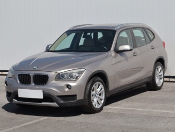 BMW X1 E84 Crossover sDrive18i 150KM 2012 BMW X1 sDrive18i, Skóra, Xenon, Bi-Xenon, Klima, zdjęcie 1