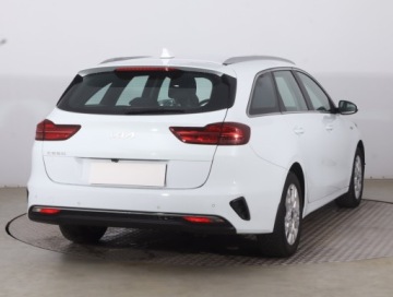 Kia Ceed III Kombi Facelifting 1.5 T-GDI 160KM 2023 Kia Ceed 1.5 T-GDI, Salon Polska, 1. Właściciel, zdjęcie 4