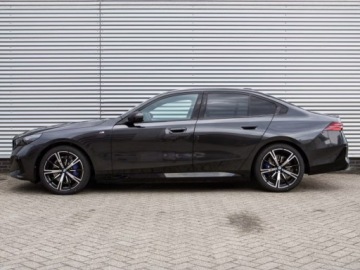 BMW Seria 5 G90-91 2026 BMW Seria 5 540d xDrive Sport Sedan 3.0 (303KM) 2026, zdjęcie 1