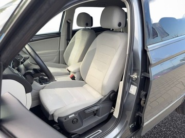 Volkswagen Tiguan II SUV Facelifting 2.0 TDI 150KM 2023 Volkswagen Tiguan 2.0 TDI 150KM,SCR Elegance DSG, Gwarancja, Serwis ASO,FV, zdjęcie 9