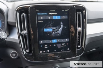 Volvo XC40 Crossover Facelifting 2.0 B4 197KM 2024 Volvo XC 40 Volvo XC40 B4 197KM FV23% - Gwaranacja, zdjęcie 28