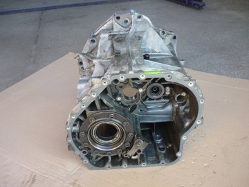 КОРПУС КОРОБКИ ТРАНСМИССИИ MULTITRONIC AUDI VW 01J301103N EVE