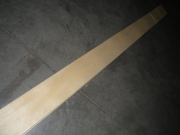Fornir jesion liść 0,39 m.kw.