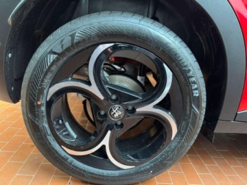 Alfa Romeo Junior SUV 1.2 Hybrid 145KM 2026 ALFA ROMEO Junior Ibrida Suv 1.2 (145KM) 2026, zdjęcie 13