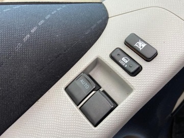 Toyota Yaris II Hatchback 5d 1.0 VVT-i 69KM 2007 Toyota Yaris Toyota Yaris 1.0 Benzyna Klimatyzacja Jeden Wlasciciel, zdjęcie 32