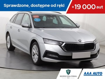 Skoda Octavia IV Kombi 2.0 TDI 115KM 2021 Skoda Octavia 2.0 TDI, Salon Polska