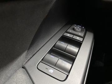 Toyota C-HR II SUV 1.8 Hybrid 140KM 2024 Toyota C-HR 1.8 Hybrid Executive Toyota C-HR 1.8 E, zdjęcie 20