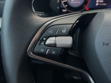 Skoda Octavia IV Liftback 1.5 TSI EVO 150KM 2024 Skoda Octavia 1.5TSI 150KM Selection SalonPL SerwisASO Virtual Matrix Kess, zdjęcie 18