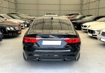 Jaguar XF II Sedan 2.0 i4P 250KM 2018 Jaguar XF XF 2.0 BENZ 250 KM Salon PL 201819r Warszawa 2.0 Benzyna, zdjęcie 11