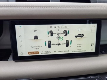Land Rover Defender IV (L663) 90 3.0 i6P 400KM 2023 LANDROVER DEFENDER SE 110 P300AWD, 2.0l benzyna 300KM Przebieg 32,064km, zdjęcie 15