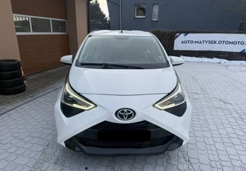 Toyota Aygo II Hatchback 3d Facelifting 1.0 VVT-i 72KM 2020 Toyota Aygo 1,0 72KM Klima Kamera CarPlay Benzyna 72KM, zdjęcie 1