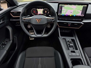 Cupra Leon II Sportstourer 2.0 TSI 310KM 2023 Cupra Leon VZ DSG Pakiet wspomagania jazdy L z Navi Matrix LED Zimowy Dac, zdjęcie 33