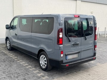 Renault Trafic III Combi 2.0 dCi  150KM 2023 Renault Trafic Long 9 osobowy 2.0 DCI 150 KM Rok 2023 Przewoz osob niepeln, zdjęcie 2