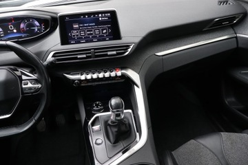 Peugeot 3008 II Crossover 1.5 BlueHDI 130KM 2018 Peugeot 3008 1.5 BlueHDi, Salon Polska, zdjęcie 7