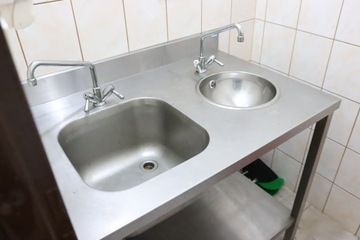 Двойная кухонная мойка + краны