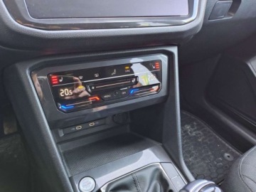 Volkswagen Tiguan Allspace SUV Facelifting 1.5 TSI EVO 150KM 2022 Volkswagen Tiguan Allspace 1.5 TSI 150KM DSG LED-MatrixVirtualGrzane Fotel, zdjęcie 16