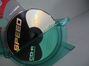 Подставка для компакт-дисков и DVD-органайзеров, 80 шт.