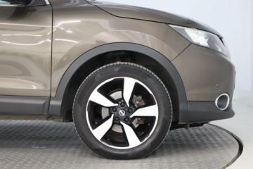 Nissan Qashqai II Crossover 1.6 DIG-T 163KM 2017 Nissan Qashqai 1.6 DIG-T, Salon Polska, zdjęcie 14