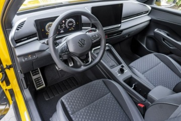 Volkswagen T-Roc I SUV Facelifting 1.5 TSI ACT 150KM 2026 Volkswagen T-Roc R-Line 1.5 eTSI 150 KM DSG, zdjęcie 12