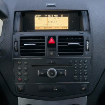 Mercedes Klasa C W204 2008 Mercedes C 180 Kompressor Automatik Avantgarde, zdjęcie 23