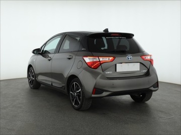 Toyota Yaris III Hatchback 5d Facelifting Hybrid 100KM 2017 Toyota Yaris Hybrid, Salon Polska, Serwis ASO, zdjęcie 3