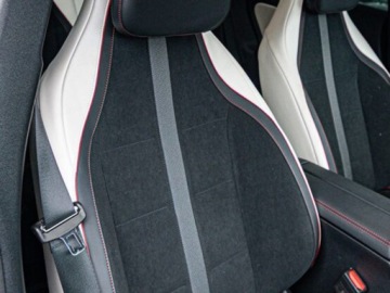 Mercedes CLA C118/X118 2026 MERCEDES-BENZ CLA 250+ AMG Line Sedan (272KM) 2026, zdjęcie 4