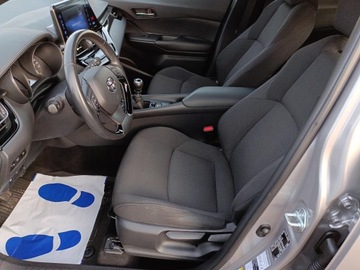 Toyota C-HR I Crossover 1.2L Turbo 116KM 2016 Toyota C-HR 1.2 T GPF Premium 1.2 T 116KM Premium, zdjęcie 13