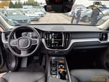 Volvo XC60 II 2020 Volvo XC 60 2,0 D 197KM 1-rej 2021 SKORA klima alu navi grz.fot. oplacony, zdjęcie 13