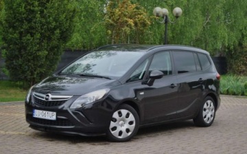 Opel Zafira C Tourer 2.0 CDTI ECOTEC 130KM 2012 Opel Zafira GWARANCJA, 2012r, 2.0 Diesel 130KM, Niski przebieg, Ladnie utr