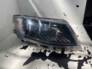 SKODA OCTAVIA III LAMPA PRAWY PRZÓD XENON 5E1941016B