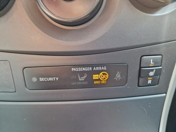 Toyota Corolla X Sedan 1.6 i 16V VVT-i 124KM 2007 Toyota Corolla 1.6 Benzyna 124 KM, Klimatyzacja,, zdjęcie 15