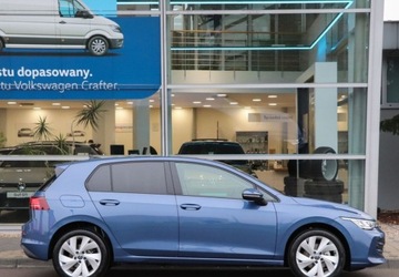 Volkswagen Golf VIII Hatchback Facelifting 1.5 TSI 116KM 2025 Volkswagen Golf Pakiet Zimowy, tapicerka ArtVelours, od reki 1.5 Benzyna, zdjęcie 5