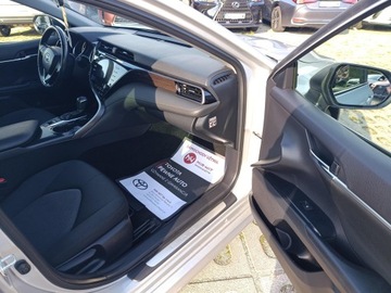 Toyota Camry IX Sedan 2.5 Hybrid Dynamic Force 218KM 2020 Toyota Camry 2.5 Hybrid Prestige CVT Toyota 2.5 Hy, zdjęcie 21